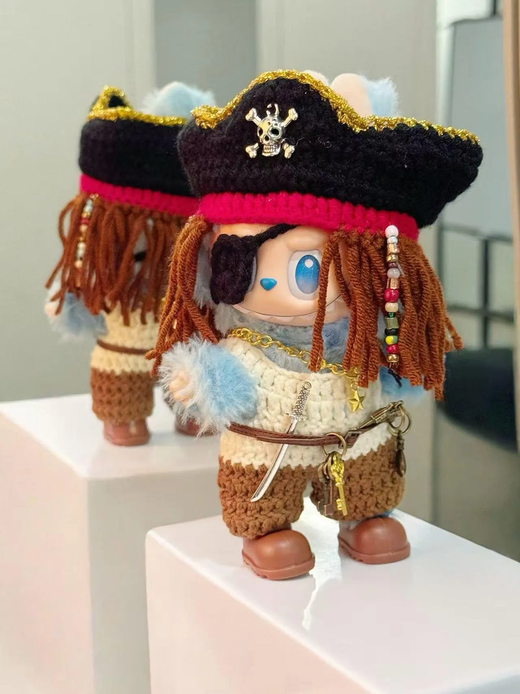 Handmade Crochet Pirate Outfit for Labubu 15/17cm Doll: Tricorn Hat & Accessories