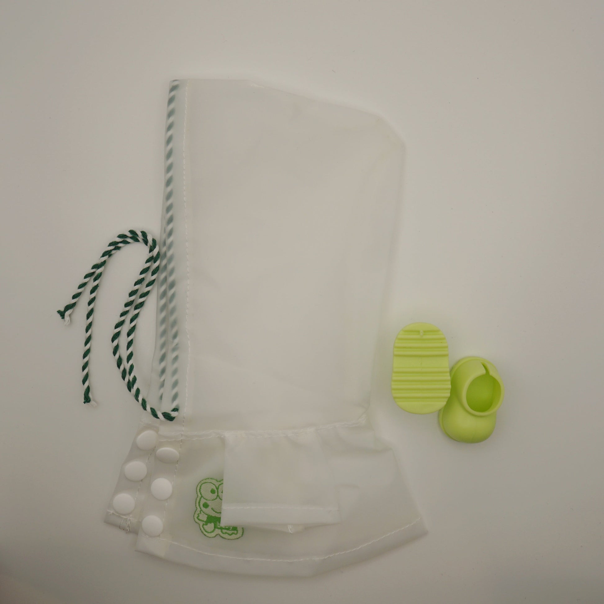 Rainy Day Outfit for Labubu Doll - "Puddle Jumper" 2pc Raincoat & Boots Set (17cm)