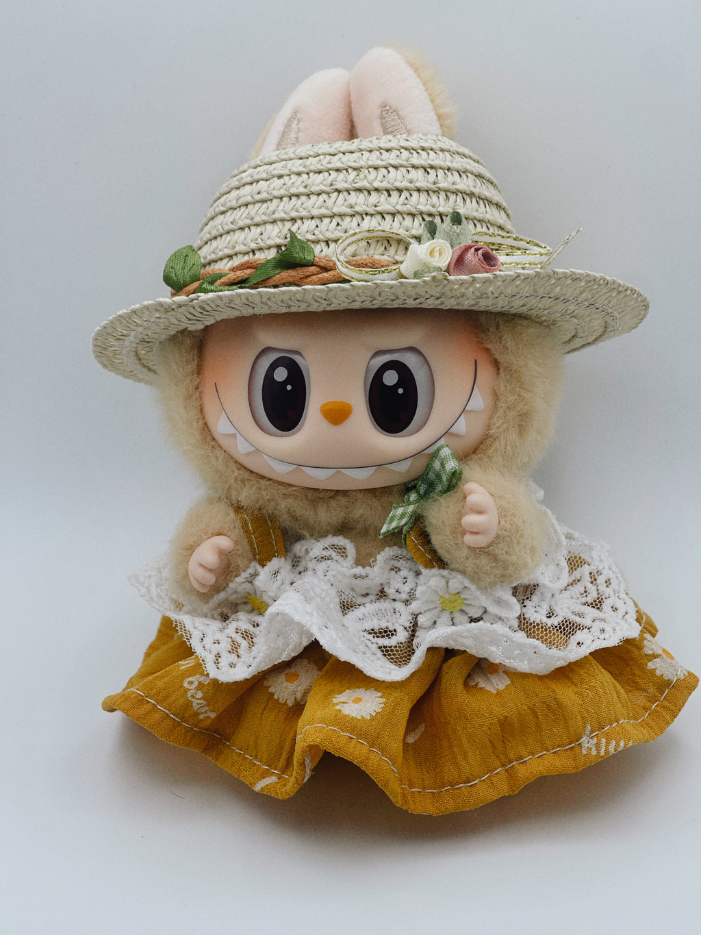 "Daisy Meadow" Dress & Hat Set for Labubu Doll - 2pc Country Style Outfit (17cm)