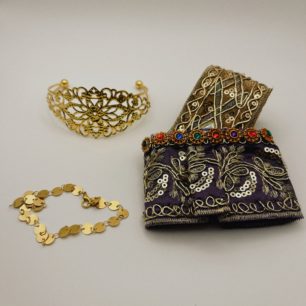 "Sultan's Treasure" Genie Outfit for Labubu Doll - 3pc Royal Set with Crown & Jewels (17cm)