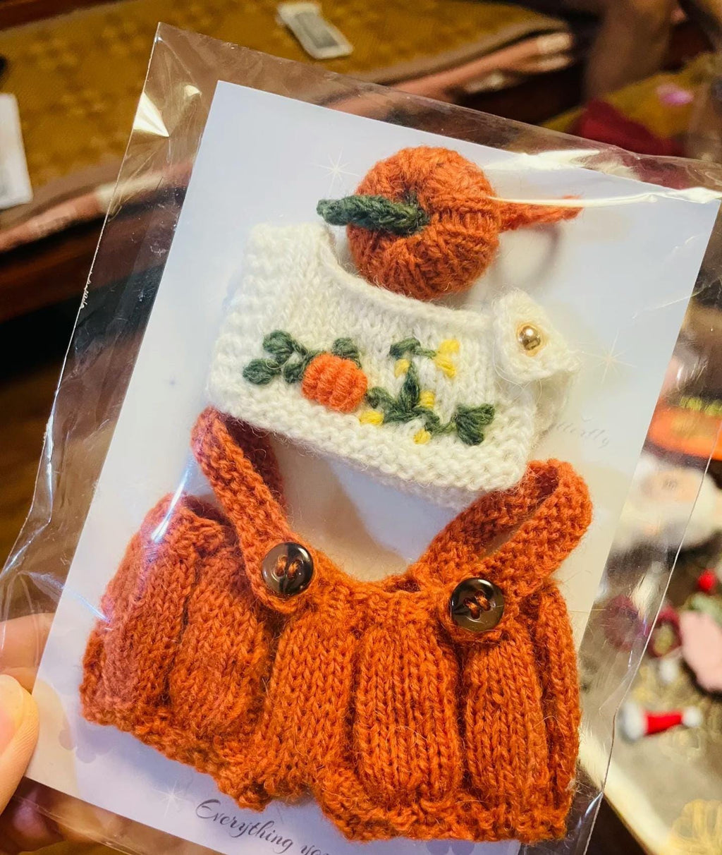 Handmade Halloween Pumpkin Knitting Labubu Clothes, Pumpkin Outfit with Hand Embroidery, fit for 15/17cm Labubu Outfits