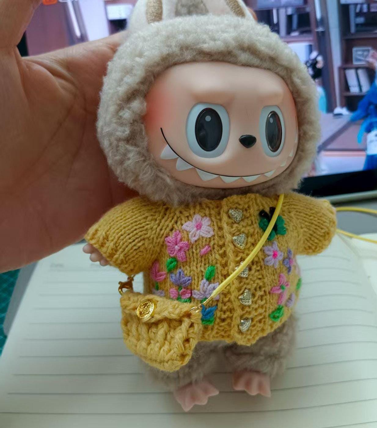 Labubu Clothes, Handmade Sparkle Night Garden Clothes, Hand-Embroidered Sparkle Sweater, Floral Labubu Outfits for 15/17cm Doll