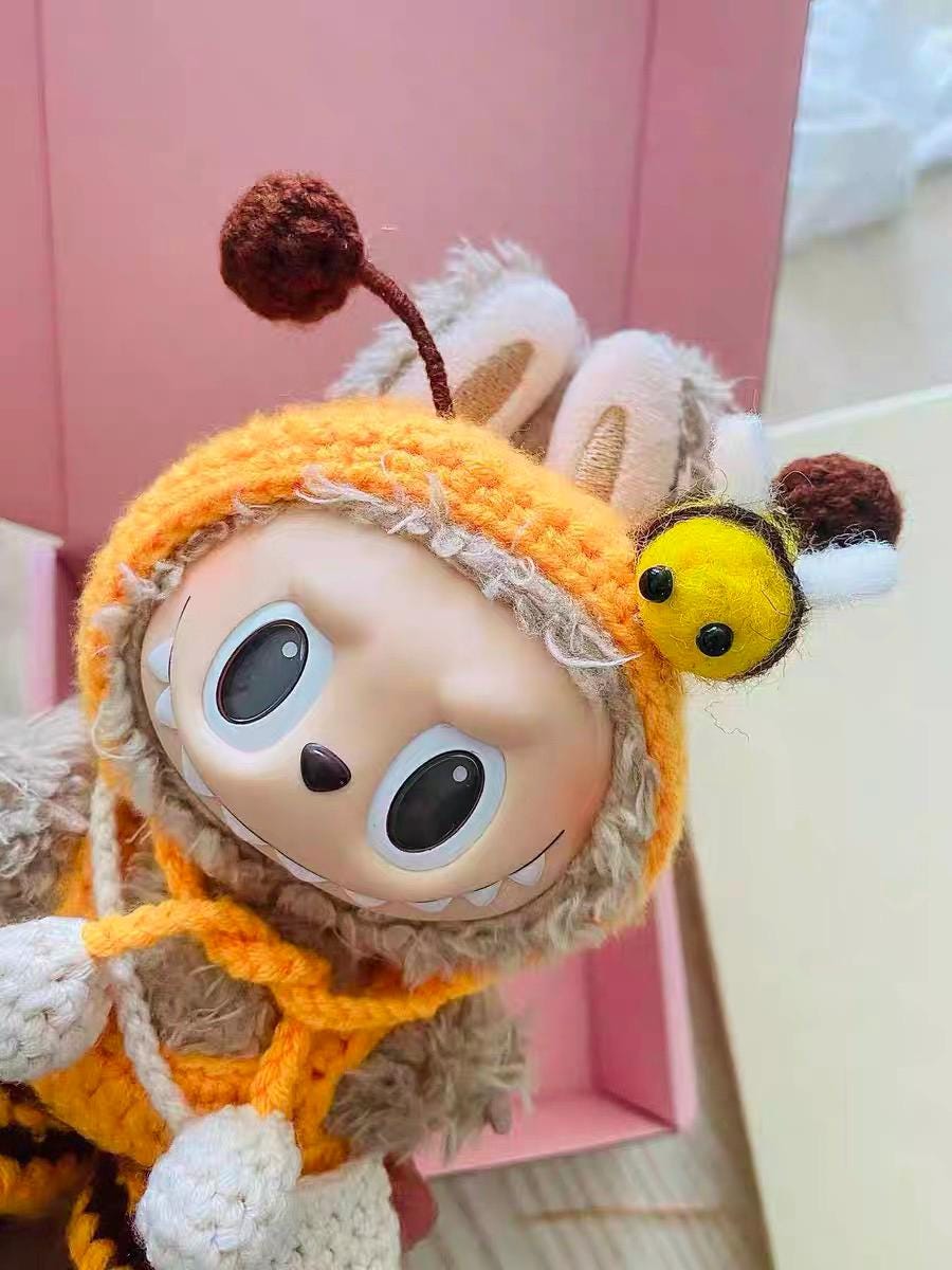 Hand-Crocheted Bumblebee Labubu Clothes: Overalls, Bonnet, Shoes & Pouch